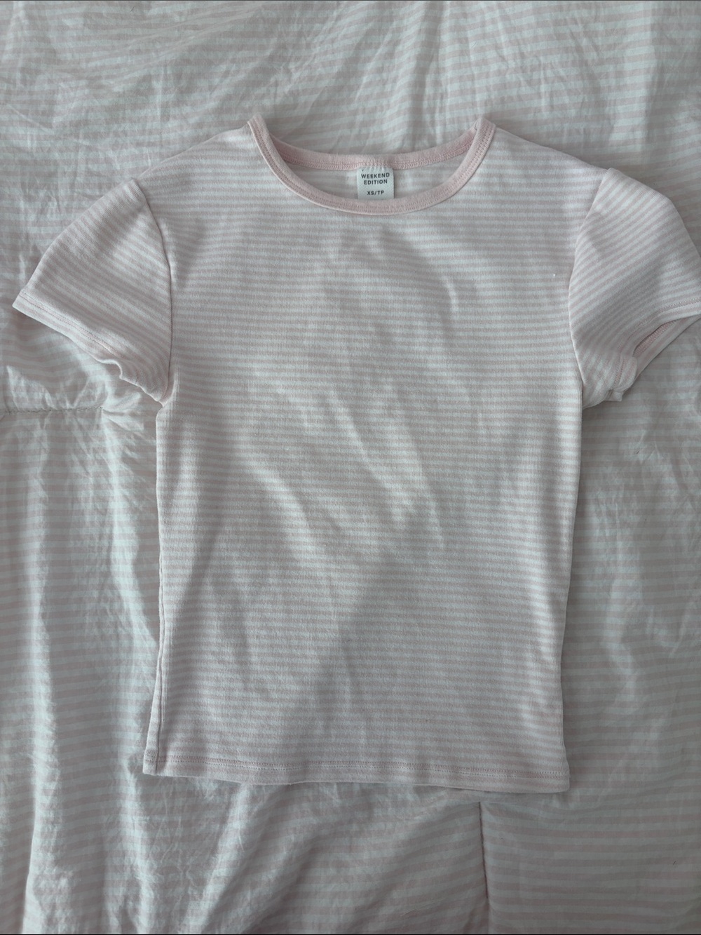 🍎 Womans Pink striped tee